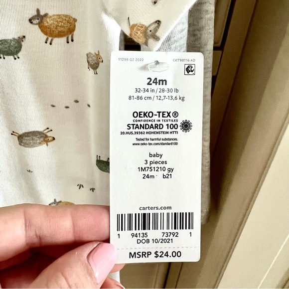 Baby and Toddler 2- 3 piece outfit bundle 18 & 24 months from Carter & Star Wars - Picture 5 of 11